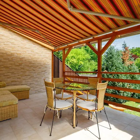 Tatil Evi Violetta 3 By Interhome